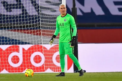 France Football destaca a Keylor Navas: "Quizá el mejor fichaje de PSG en los últimos años"