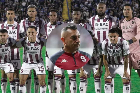 El 11 inicial de Saprissa y José Giacone.