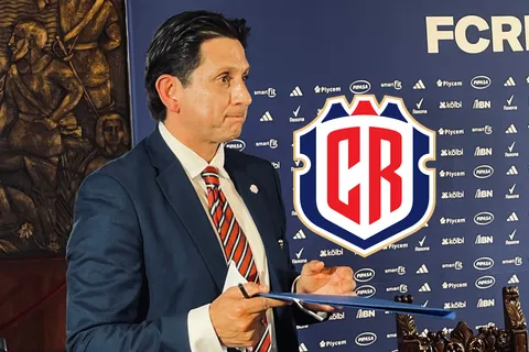 ronald gonzalez-seleccion de costa rica-federacion costarricense