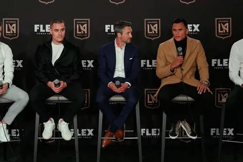 Denil Maldonado es presentado oficialmente en Los Ángeles FC