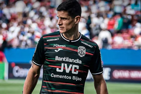 Jonathan Rougier recibe su primer problema para jugar con Marathón en su regreso a Honduras