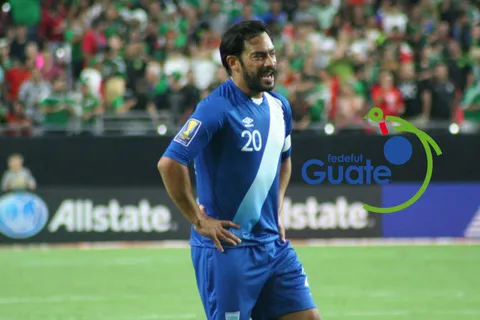 Fuerte revés para Carlos Ruiz: la polémica maniobra que prepara la Fedefut para arruinar su deseo.