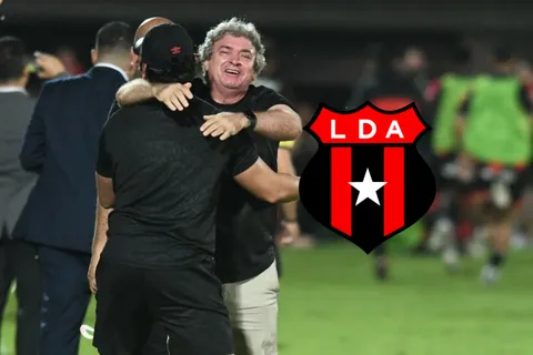 alajuelense-machillo ramirez-festejo