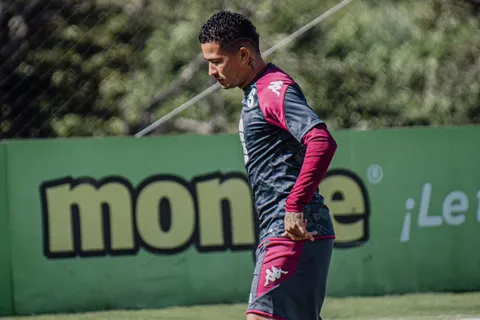 Gerson Torres preocupa a Saprissa.