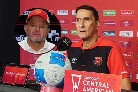 Guimaraes se enoja por estrategia de Jafet Soto.
