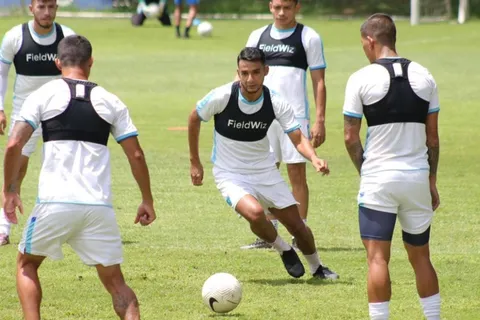 Guatemala con otro caso de Covid-19 antes de enfrentar a El Salvador