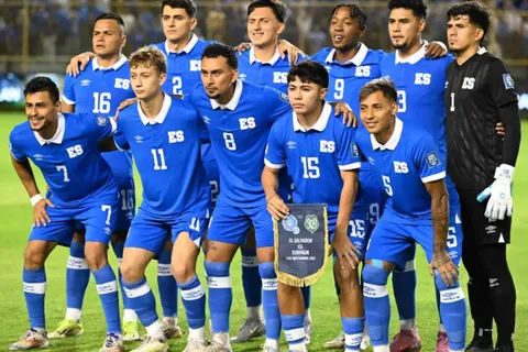"Ha vuelto a preguntar": en La Selecta lo ignoraron y esta Selección de Sudamérica ya lo llamó para quedarse con una joya de El Salvador
