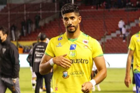 Gerardo Gordillo se afianza como titular en Ecuador