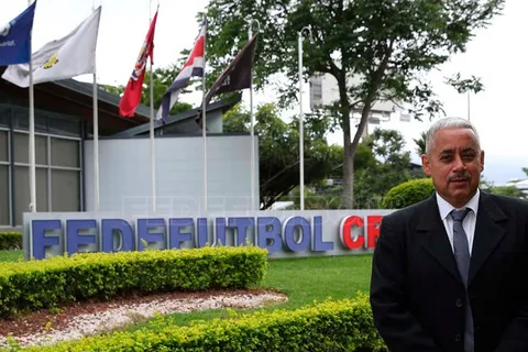 FIFA hará investigación en Costa Rica ante denuncia de árbitros por presiones de directivos de clubes