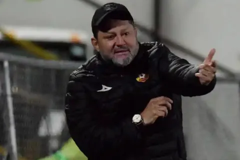 La limpieza del campeón: Jafet Soto sacude a Herediano con dos nuevas bajas tras la salida de John Jairo Ruiz