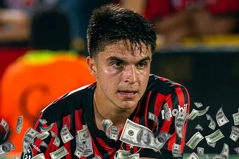 Alajuelense se quedó sin premio.