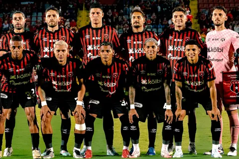 Alajuelense pierde una figura.