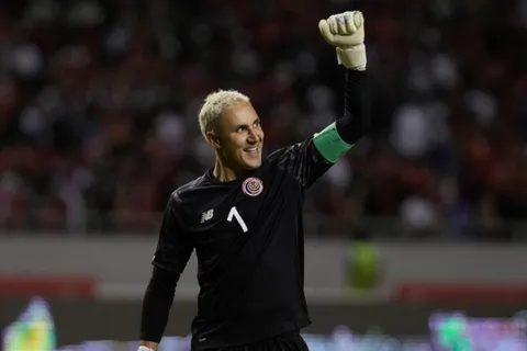 Junto a Keylor Navas: un legionario tico se une a la leyenda