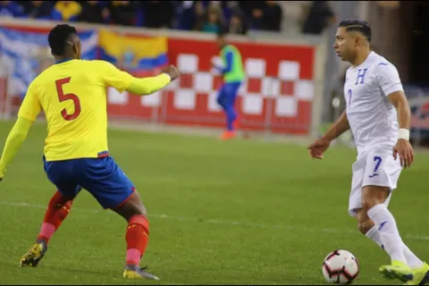 Honduras empata con Ecuador y deja buenas sensaciones