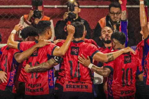 Municipal vence 3-0  a Achuapa: resumen de la vuelta de las semifinales del Apertura 2025