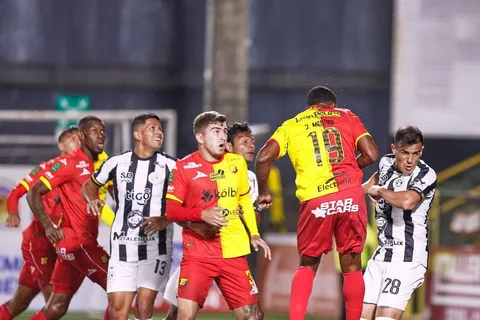 ¡Sporting no pudo con él! Herediano se metió a semifinales del Clausura 2023 en Costa Rica