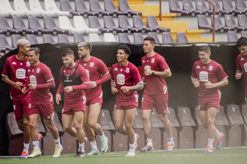 Saprissa va con una vuelta a la Copa Centroamericana.