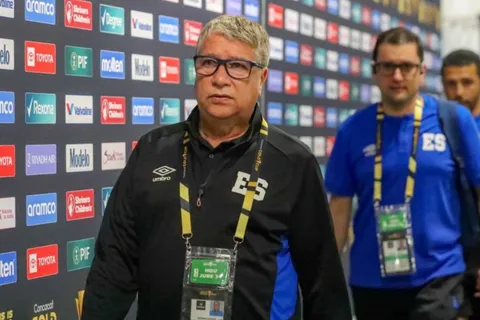 No se guardó nada: Bolillo Gómez dijo lo que todos en El Salvador estaban esperando sobre Guatemala antes de las Eliminatorias