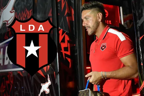 "Portero miedoso": referente de Alajuelense dispara sin piedad contra Leonel Moreira tras su actuación en la Gran Final