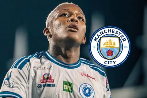 manchester city-estevis lopez-seleccion de panama
