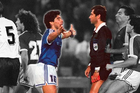Codesal disparó contra Maradona: "Como persona es de lo peor que vi en mi vida"