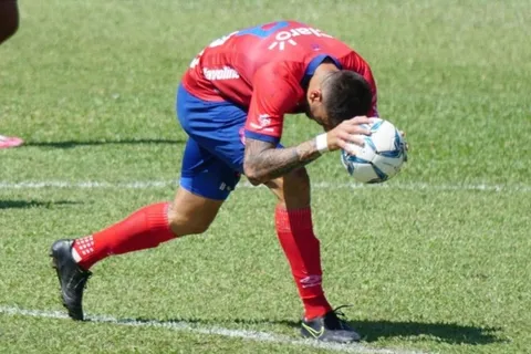 Los culpables de la derrota ante Guastatoya en la final del Apertura 2020 según afición de Municipal