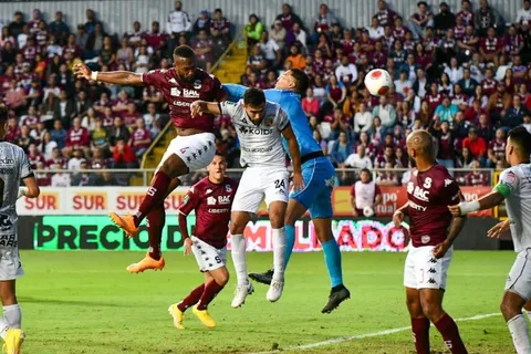 Herediano sigue invicto y le cortó la racha de victorias a Saprissa
