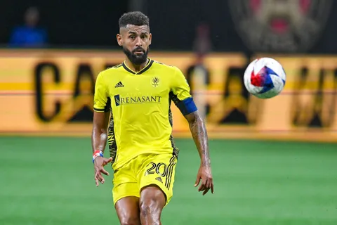 Aníbal Godoy consigue con Nashville un reconocimiento de la MLS que ningún centroamericano pudo