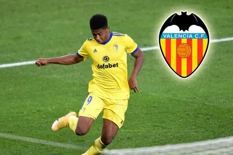Cádiz de Anthony Lozano vs Valencia: cuándo, dónde y por que canal ver el partido por la fecha 17 de LaLiga
