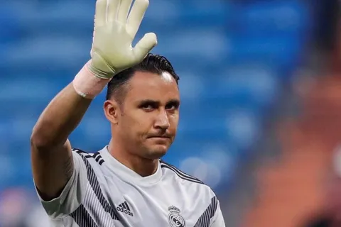 Diario AS nombra 5 equipos en los que encajaría Keylor Navas