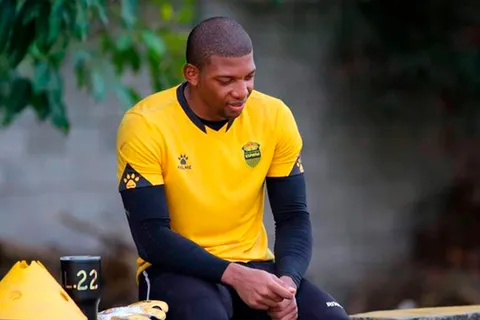 Luis el Buba López conoció más detalles de su lesión sufrida con la Selección de Honduras