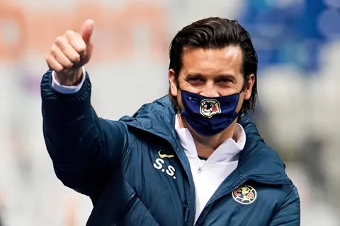 El mensaje de Santiago Solari para Antonio Chucho López en rueda de prensa