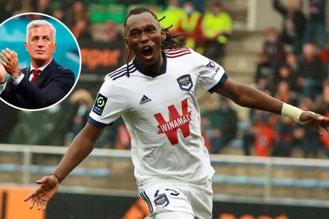 Alberth Elis recibe elogios de su entrenador en Girondins de Burdeos