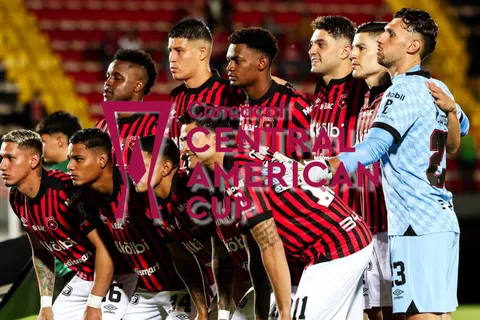 Ex Alajuelense podría ser su verdugo en la Copa Centroamericana. (Foto: LDA)