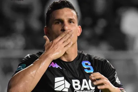 Luis Paradela volvió a Saprissa.
