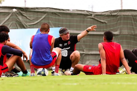 Machillo Ramírez recibe un guiño de Fedefútbol.