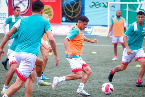 Sin favoritismo y diezmado, así llega el Santos a la Concachampions