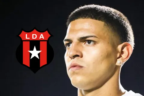 Machillo Ramírez ya lo sabe: Alejandro Bran sorprende a Alajuelense con el anuncio sobre su futuro