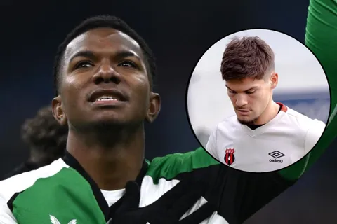 Jeyland Mitchell solo necesitó 4 palabras para dejarle claro a Elián Quesada lo que necesita para triunfar en Alajuelense