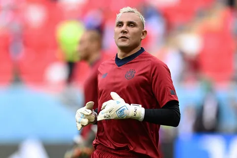 Keylor Navas le cuenta al mundo cuál es su decisión