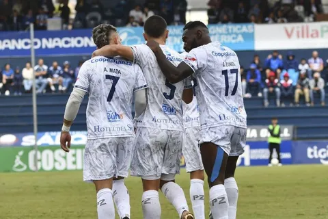 Club de Costa Rica reportó que 15 jugadores rechazaron ofertas de contrato
