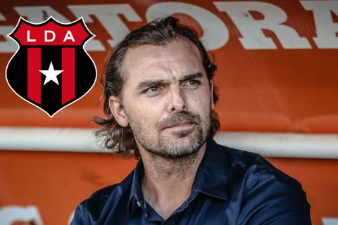 ¿Se terminó? Gerente Deportivo de Alajuelense se pronunció sobre el futuro de Andrés Carevic