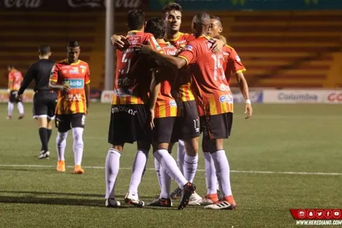 Herediano arrasó con una doble cartelera en casa