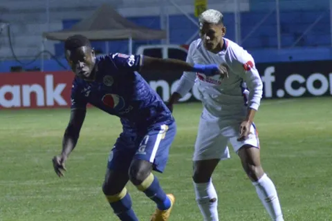 Liga Concacaf | Motagua y Olimpia igualan a cero en su primer cruce