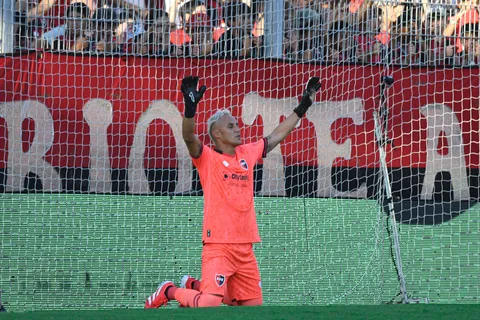 Keylor Navas en Newell's vs. Defensa y Justicia: hora y dónde ver hoy el partido en Costa Rica