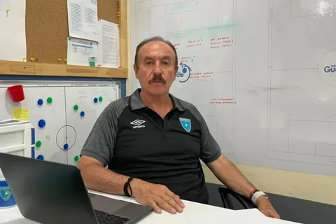 Un mexicano entrenará a Guatemala