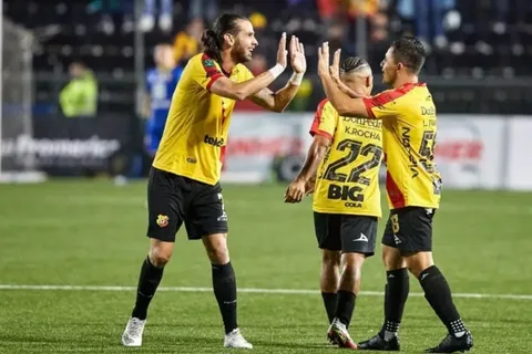Costa Rica: Los ojos estarán puestos en los juegos de Saprissa y de Herediano