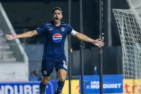 Atención Motagua: Sebastián Cardozo define con qué equipo jugará la próxima temporada