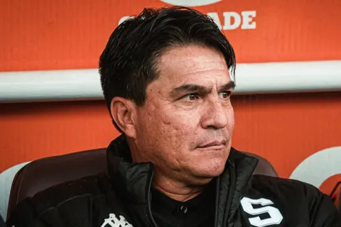 Quesada ya pasó la escoba en Saprissa.