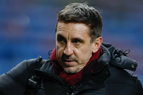 Fulham y Manchester United empataron 1-1 y Gary Neville destrozó al United por su falta de intensidad
